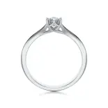 Pierścionek z białego złota z diamentem